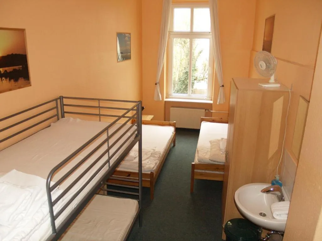 Quadruple Room with Shared Bathroom